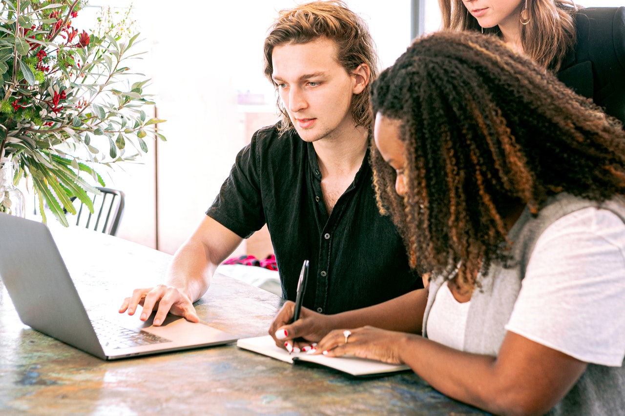 https://www.goingmerry.com/blog/best-scholarship-websites/